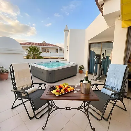 Penthause Luxe 501 Sea View Pool