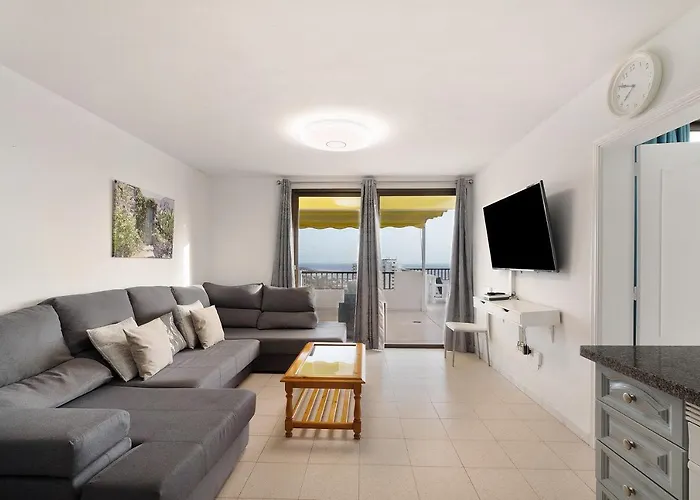 Penthause Luxe 501 Sea View Pool Apartment *