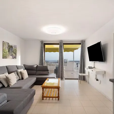 Penthause Luxe 501 Sea View Pool Apartment *